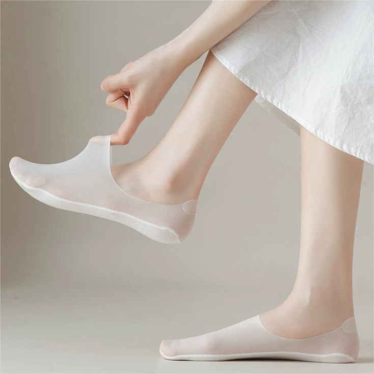 SUMMER SALE 50% OFF🔥Ice silk invisible socks-💝Buy More Save More