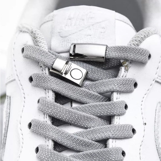 Magnetic Shoelaces