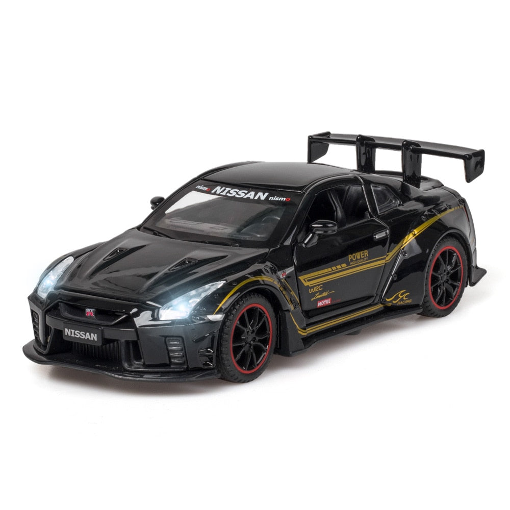 Réplica del Nissan GT-R35 a escala 1:32