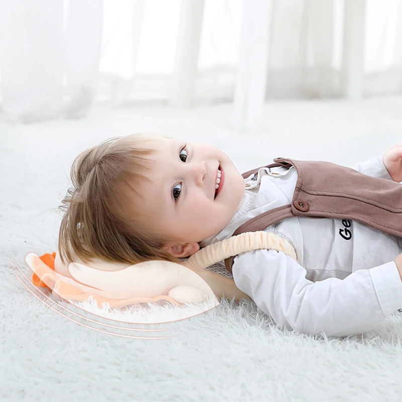 Mochila con almohada protectora para la cabeza del bebé