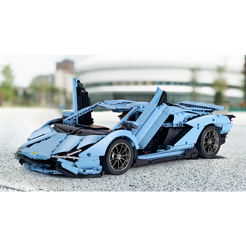 Remote Controlled Cerulean Bull 3868pcs