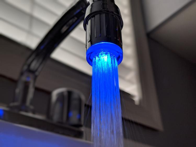 LED Faucet Changes Colors With Temperature