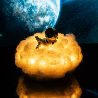 Cloud Astronaut Lamp